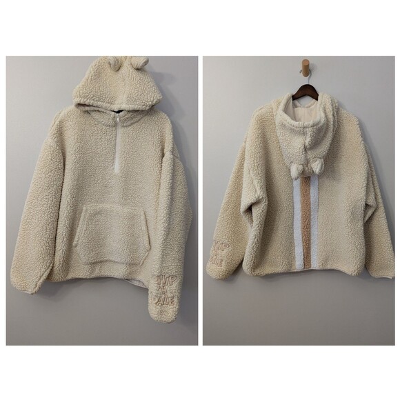 Disney Tops - Tokyo Disney Resort Hoodie L Oversized Chip N Dale Ears Sherpa Cream Cozy RARE
